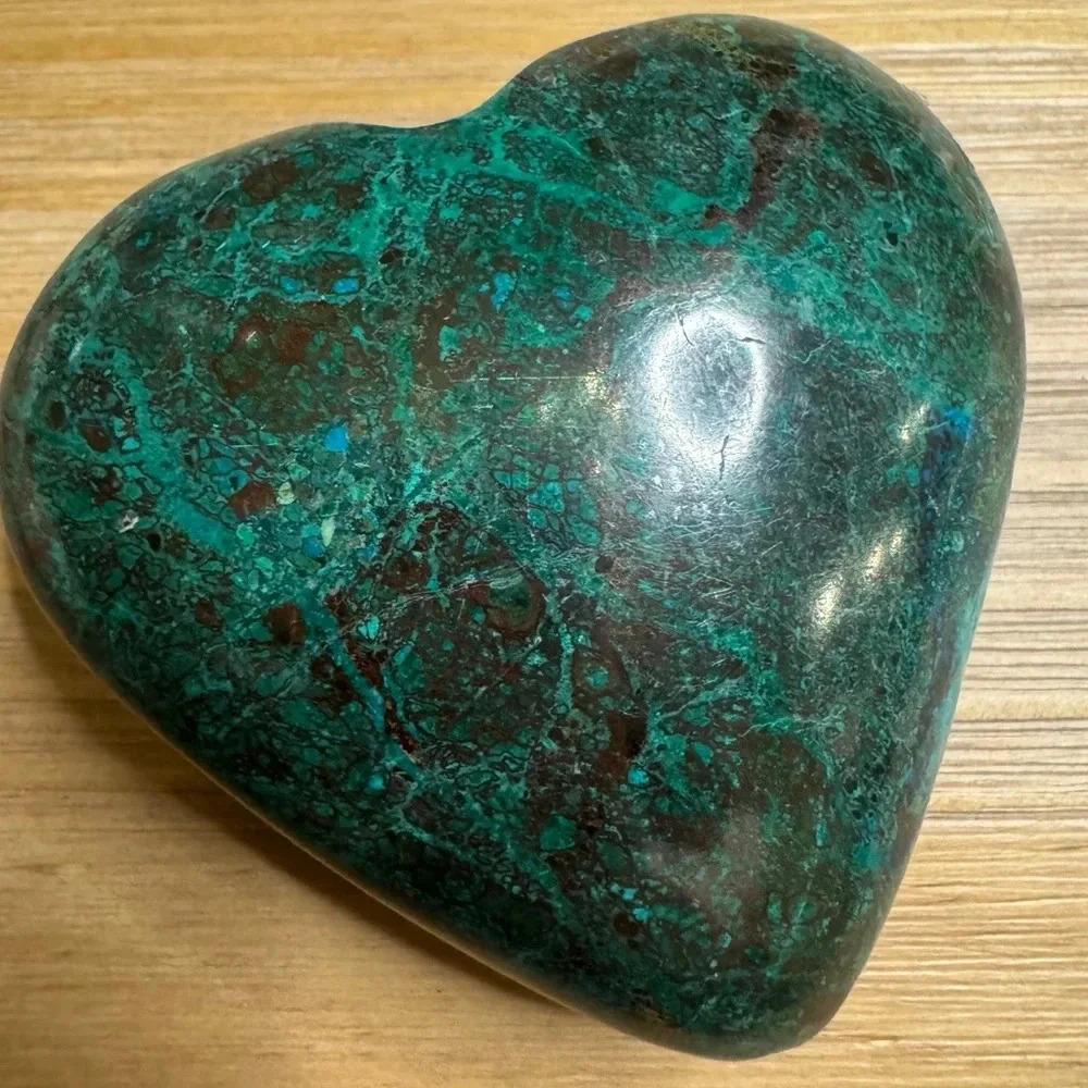 Chrysocolla Heart - Picture 6 of 6